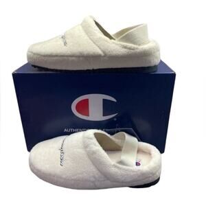 Champion Mosey Natural Slipper, Size 8 New with Tag